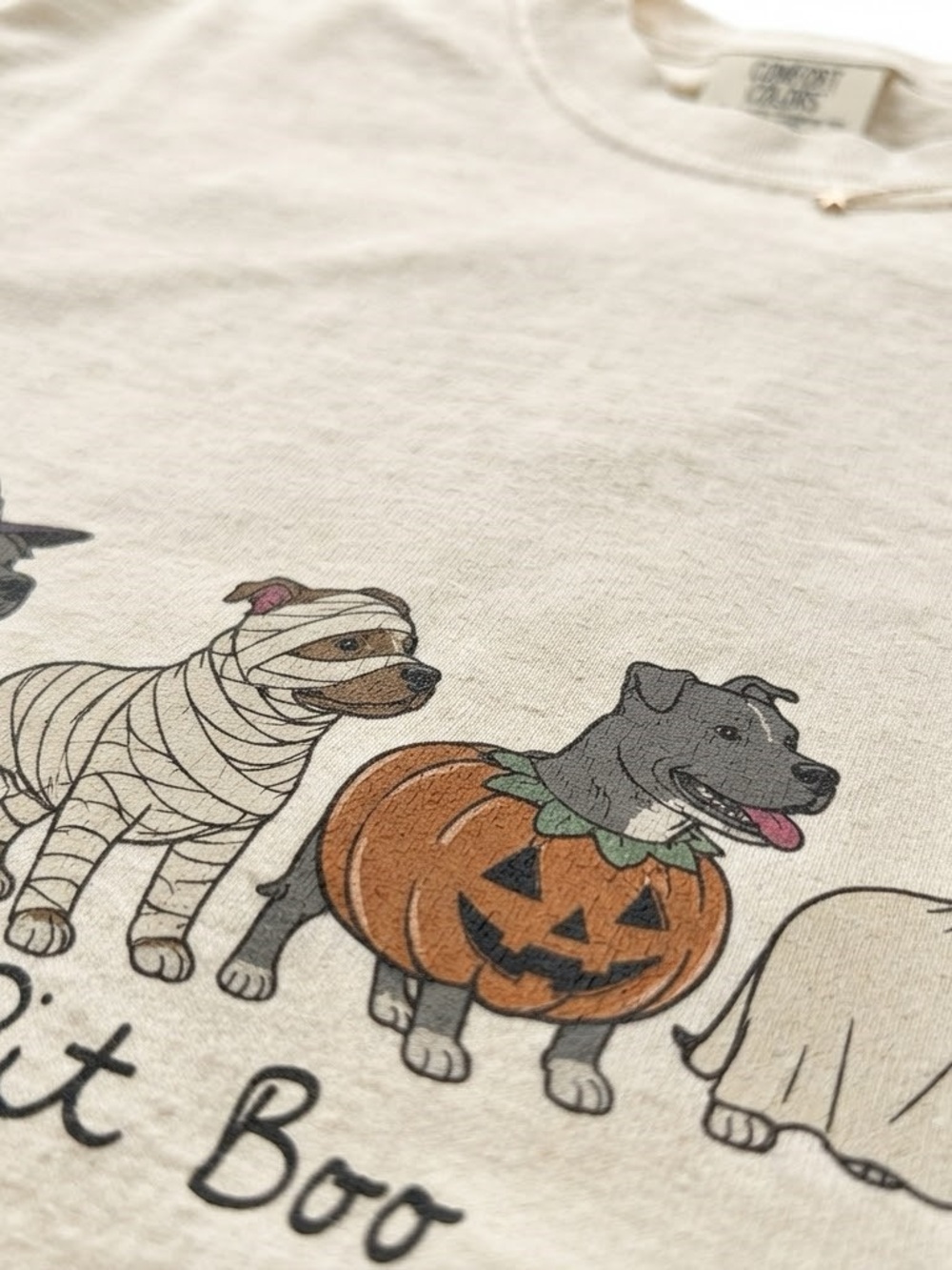 Comfort Colors Ivory Pit Bull Halloween Graphic Tee - Picture 2 of 2